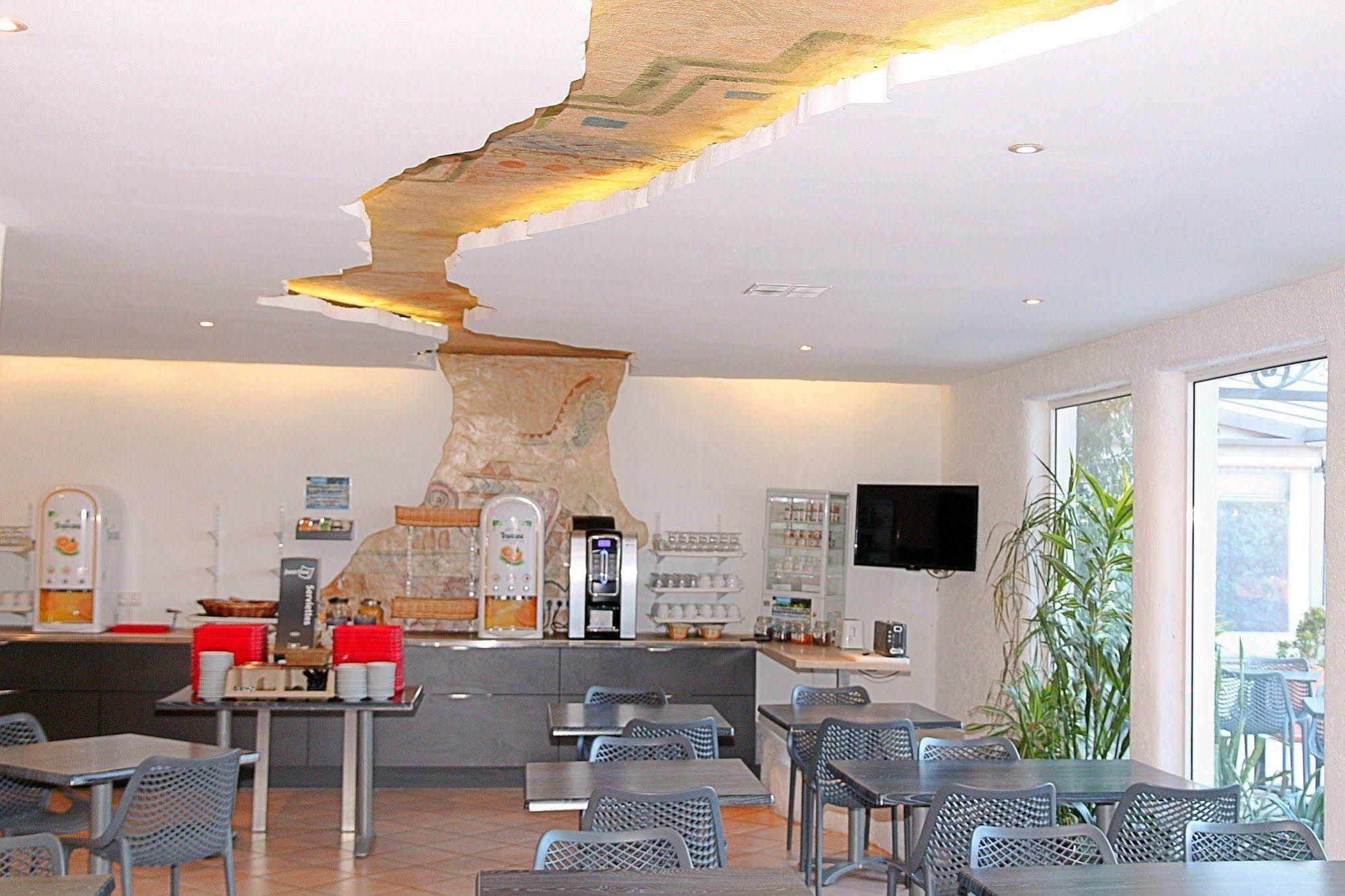 Hotel Aquarius Canet-en-Roussillon Dış mekan fotoğraf